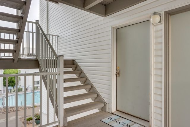 Bale Inn exterior staircase and entry